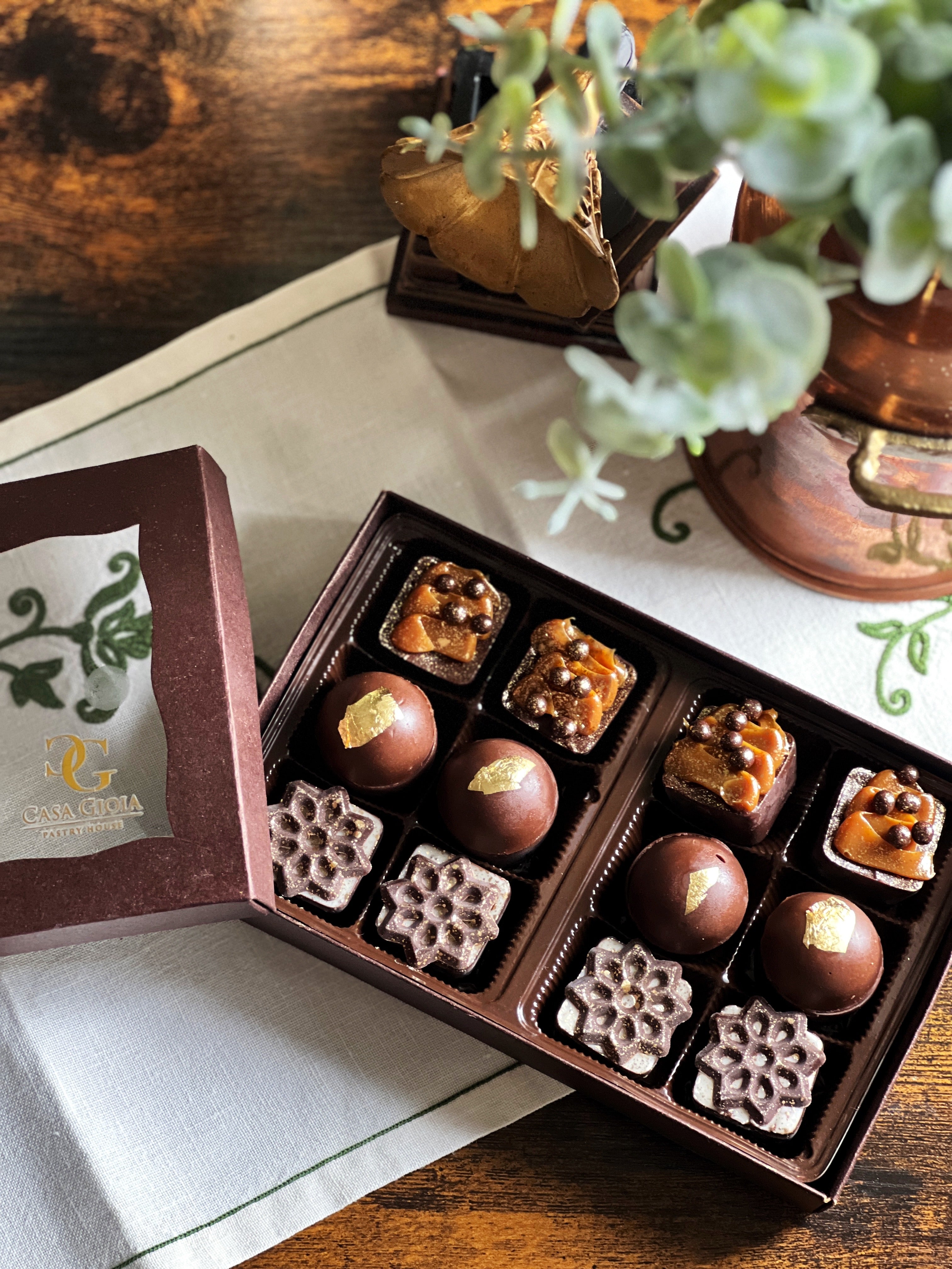 assorted bonbon box Miami Casa Gioia
