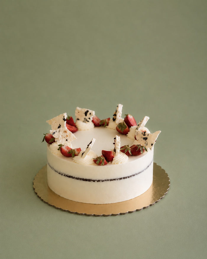 red berry velvet travel size cake Miami Casa Gioia